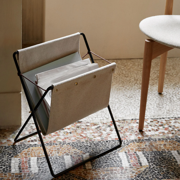 Herman Magazine Stand